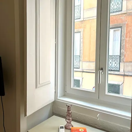 Appartement Manuel Bernardes 2q Junto à Praça Flores *